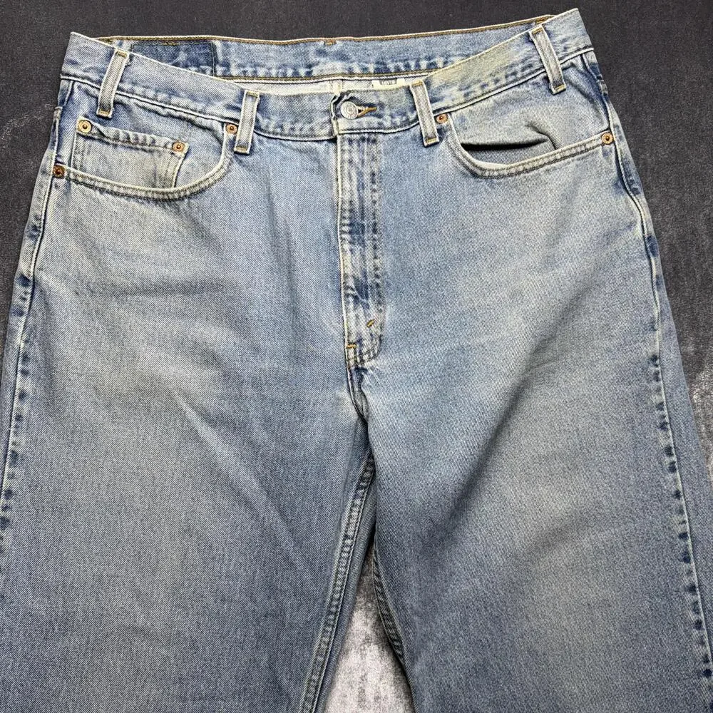 Levis 550 Jeans Mens 38x34 Blue Light Wash Relaxed Tapered 100% Cotton Denim